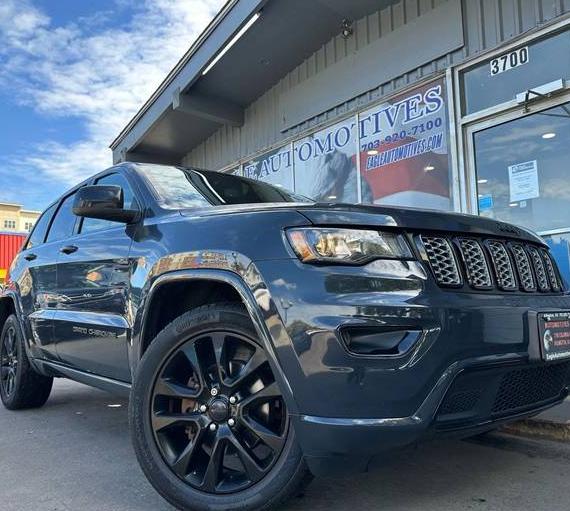 JEEP GRAND CHEROKEE 2018 1C4RJFAG2JC388173 image